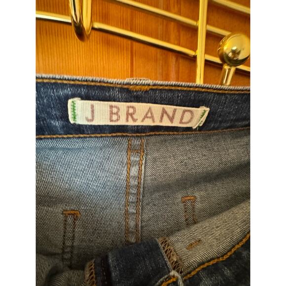 J Brand High-Waisted Jeans - Picture 2 of 6